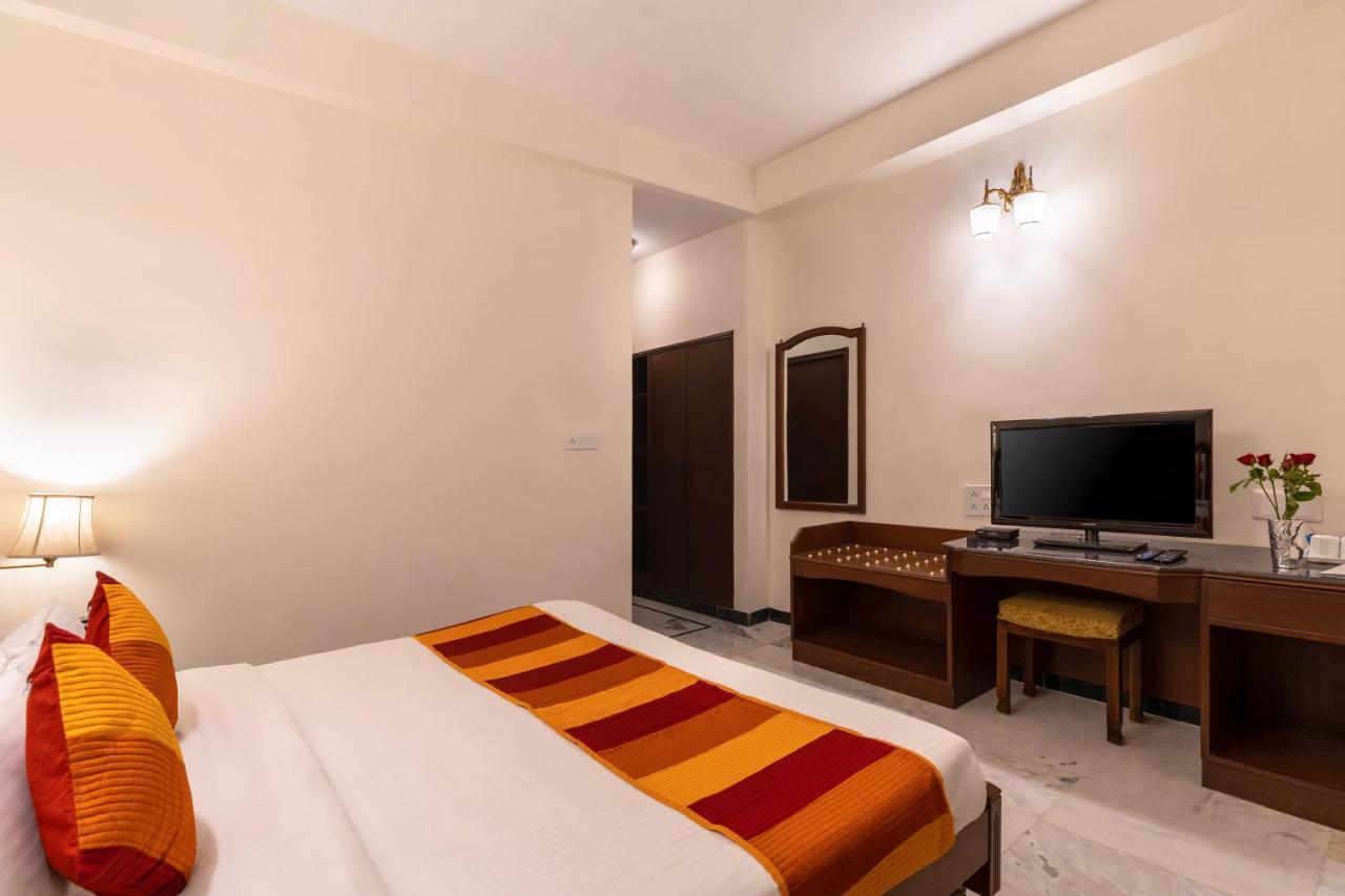 Sarovar - Lake Facing Boutique Hotel On Lake Pichola Udaipur Bagian luar foto