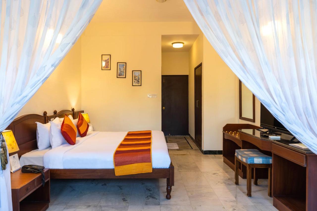 Sarovar - Lake Facing Boutique Hotel On Lake Pichola Udaipur Bagian luar foto