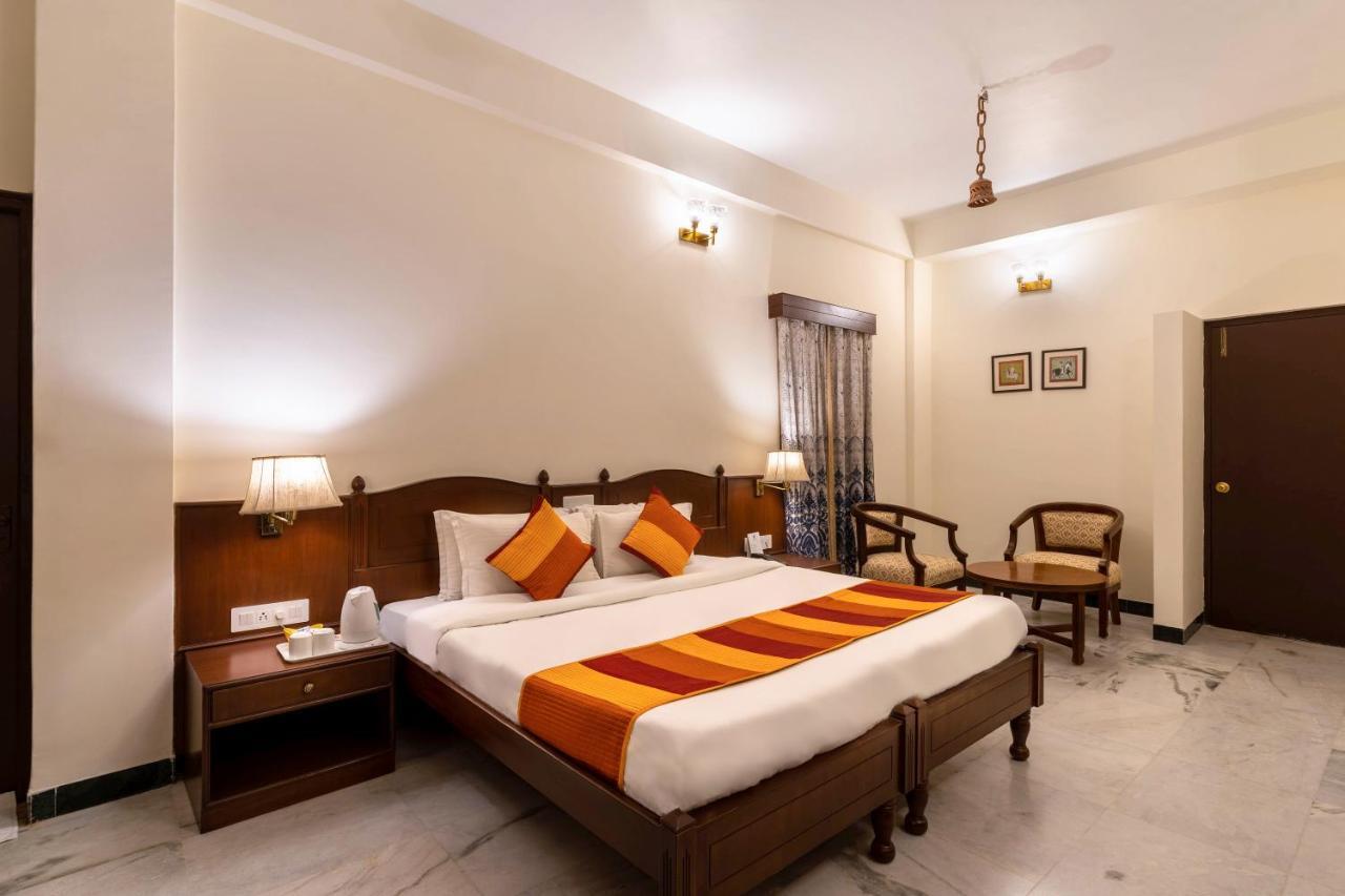 Sarovar - Lake Facing Boutique Hotel On Lake Pichola Udaipur Bagian luar foto