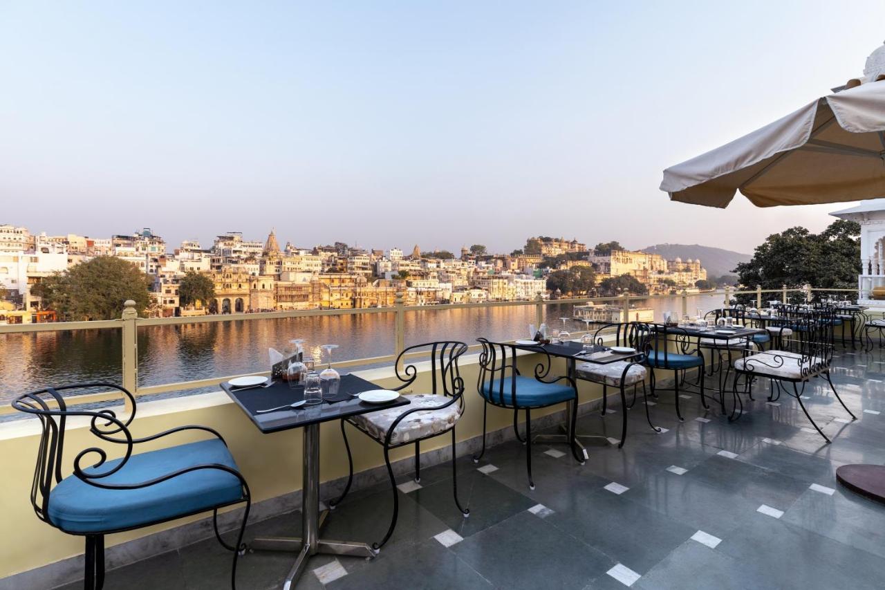 Sarovar - Lake Facing Boutique Hotel On Lake Pichola Udaipur Bagian luar foto